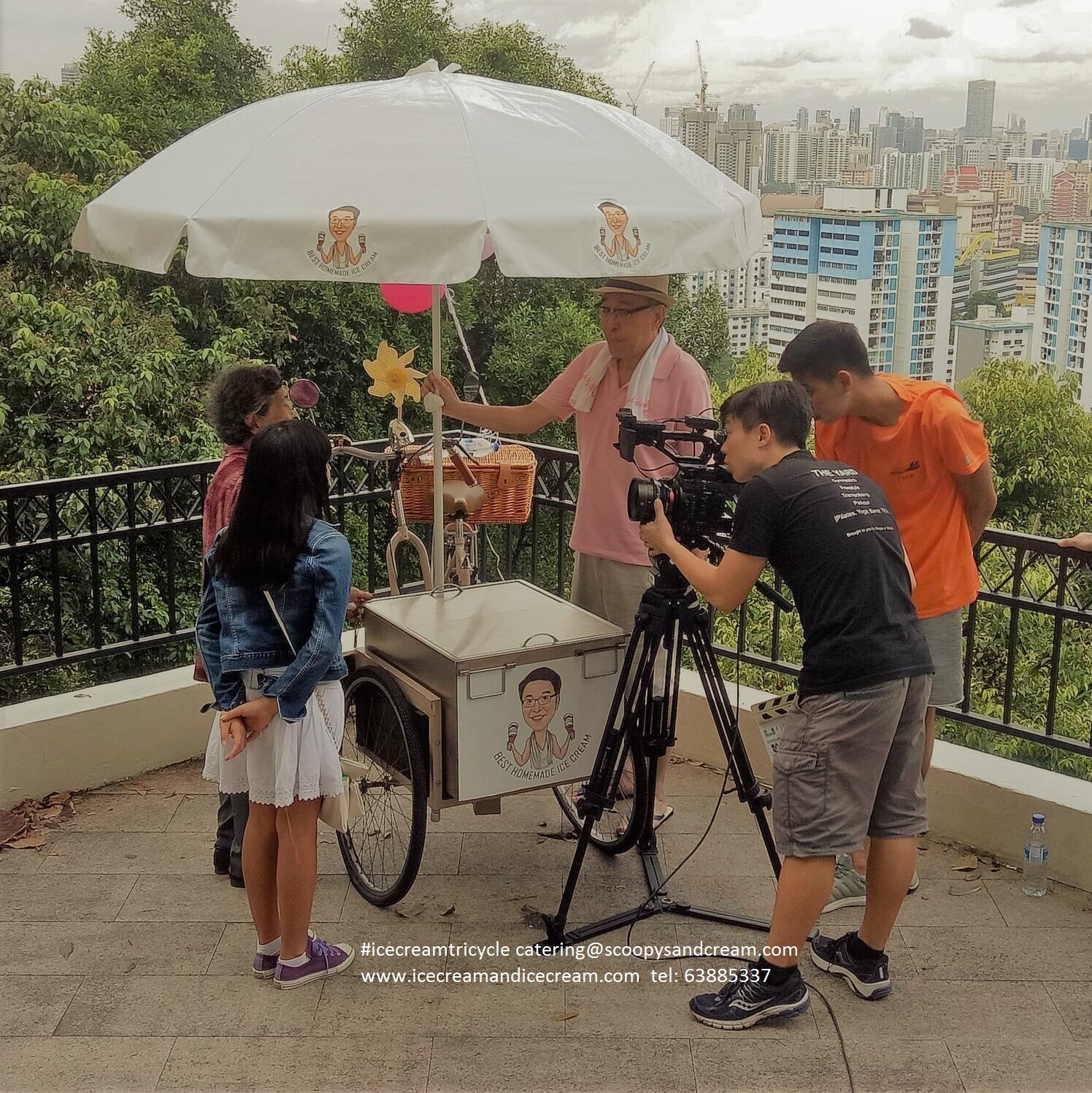 ice cream tricycle singapore filming (2)